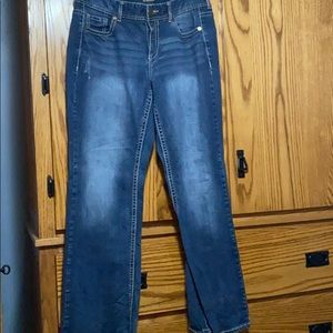 Maurices size 16 jeans
